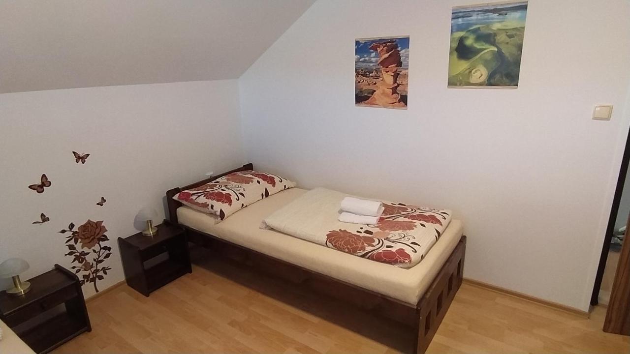 Apartman U Spycharu Bile Policany Exterior foto