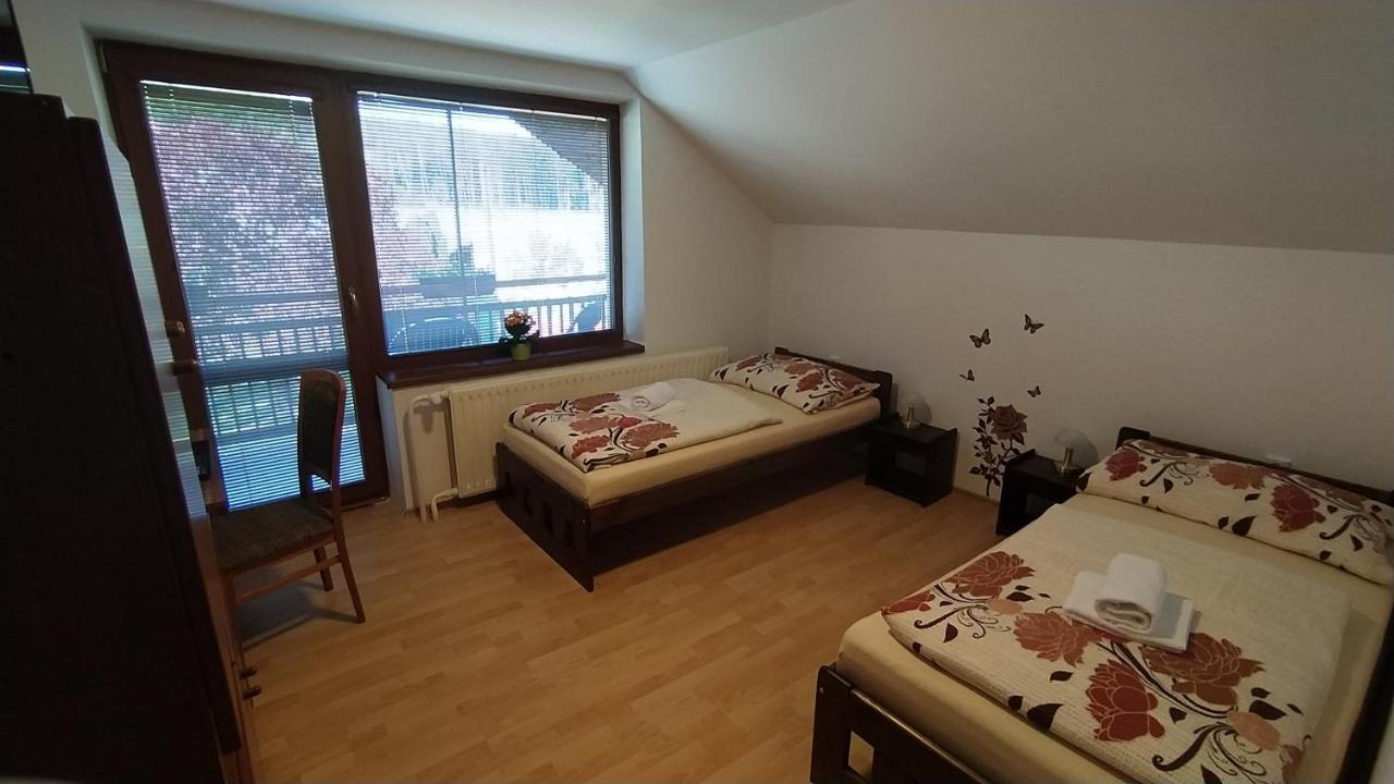 Apartman U Spycharu Bile Policany Exterior foto